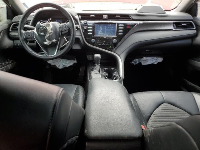 2020 TOYOTA CAMRY SE 8