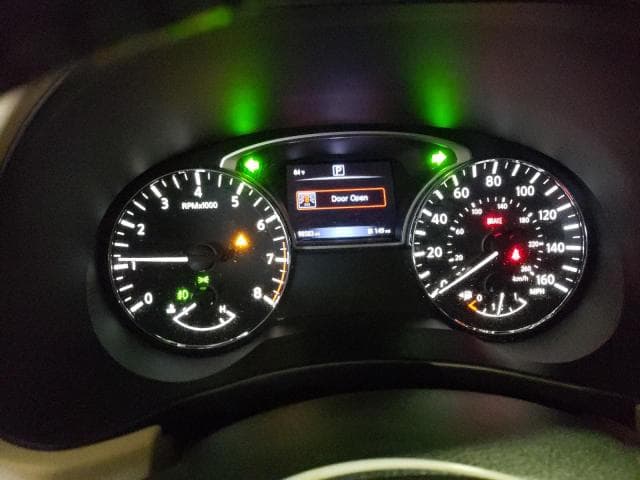 2018 NISSAN PATHFINDER S 9