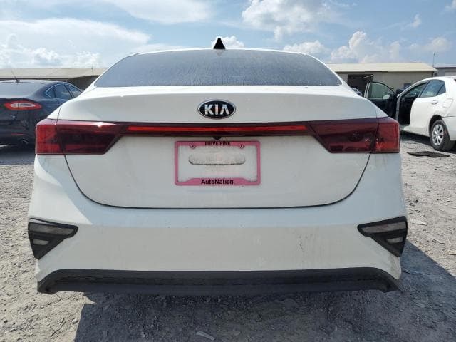 2021 KIA FORTE FE 6