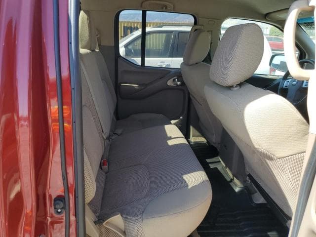 2017 NISSAN FRONTIER S 10