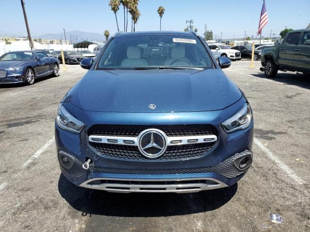 2022 MERCEDES-BENZ GLA 250 5