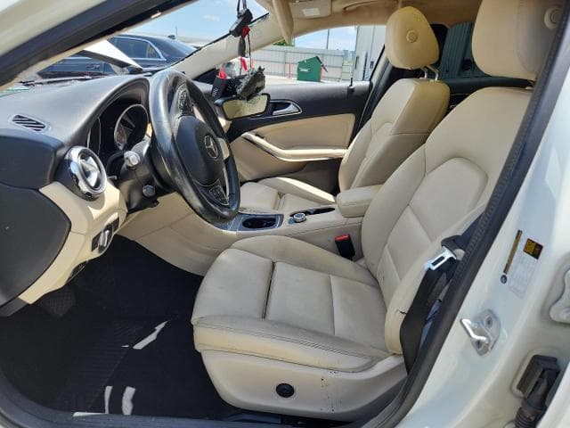 2018 MERCEDES-BENZ GLA 250 7