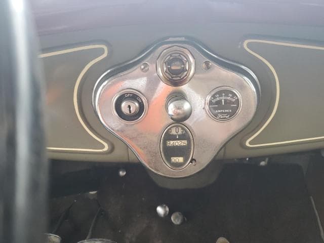 1930 FORD MODEL A 9