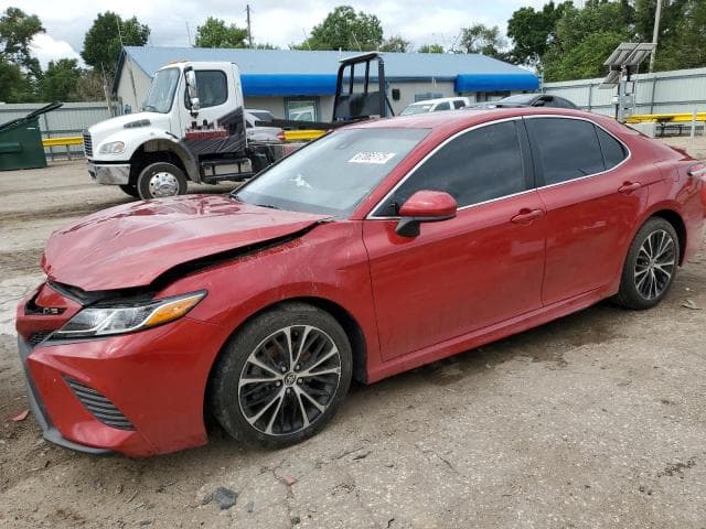 2020 TOYOTA CAMRY SE - 1