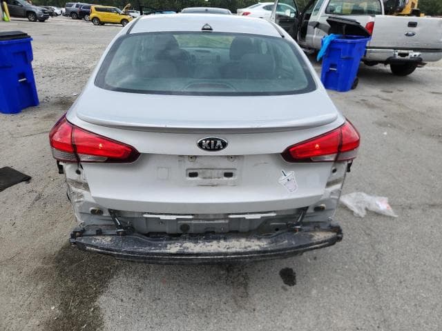 2018 KIA FORTE LX 6