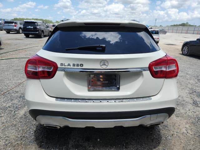 2018 MERCEDES-BENZ GLA 250 6