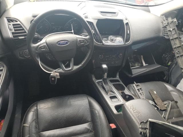 2017 FORD ESCAPE TITANIUM 8