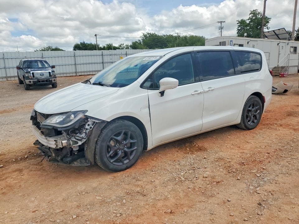 2019 CHRYSLER PACIFICA TOURING PLUS - 1