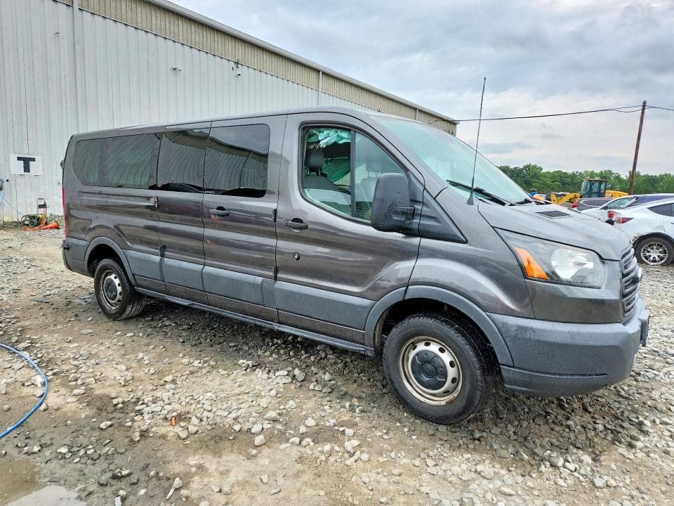 2017 FORD TRANSIT T-350 4