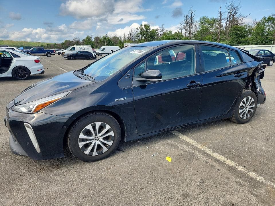 2021 TOYOTA PRIUS LE AWD-E
