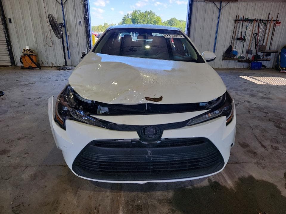 2025 TOYOTA COROLLA LE 5
