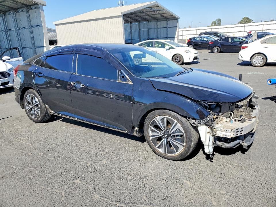 2017 HONDA CIVIC EXL 4