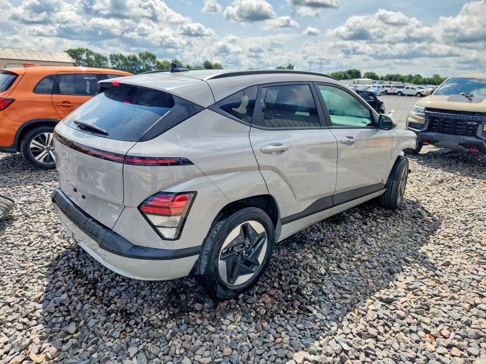 2024 HYUNDAI KONA SEL 3