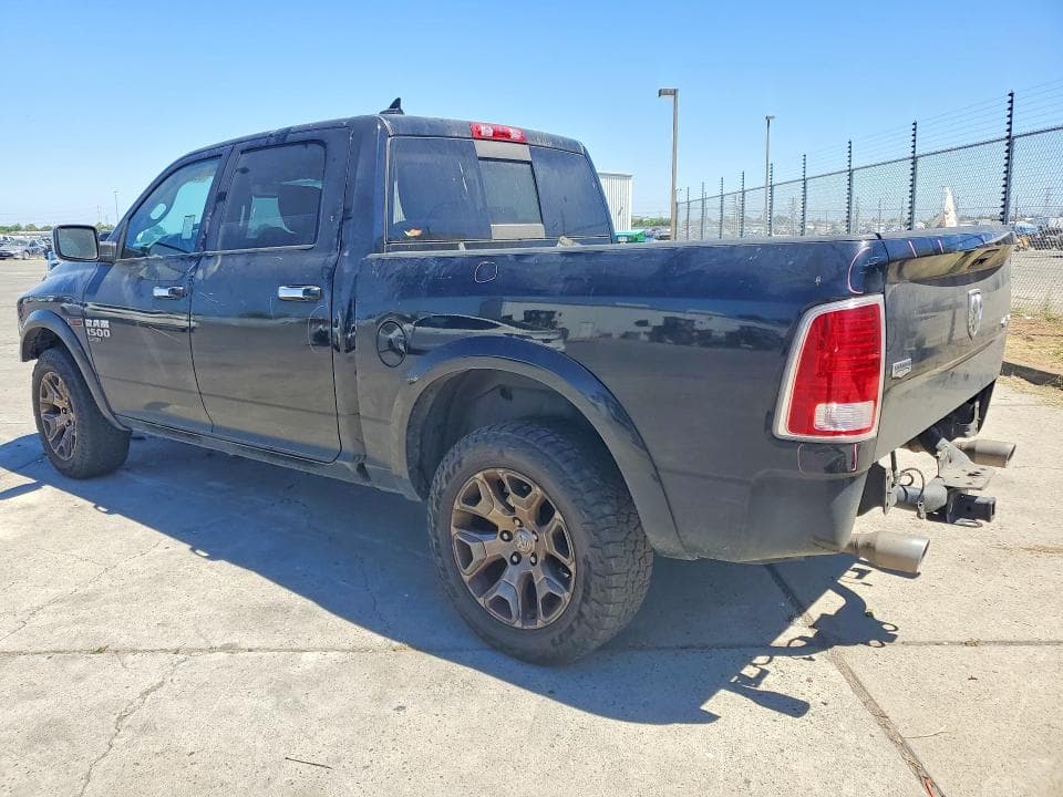 2019 RAM 1500 CLASSIC LARAMIE 2