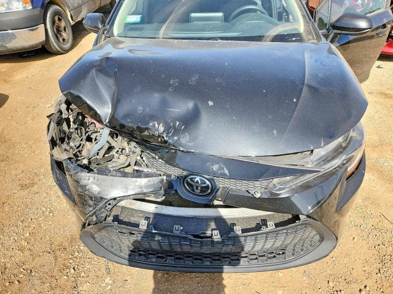2021 TOYOTA COROLLA LE 11