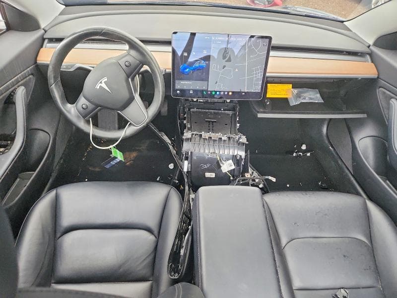 2018 TESLA MODEL 3 8
