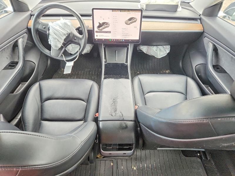 2019 TESLA MODEL 3 8