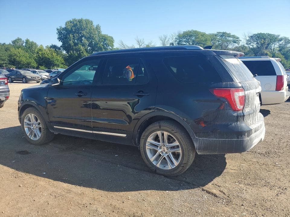 2017 FORD EXPLORER XLT 2