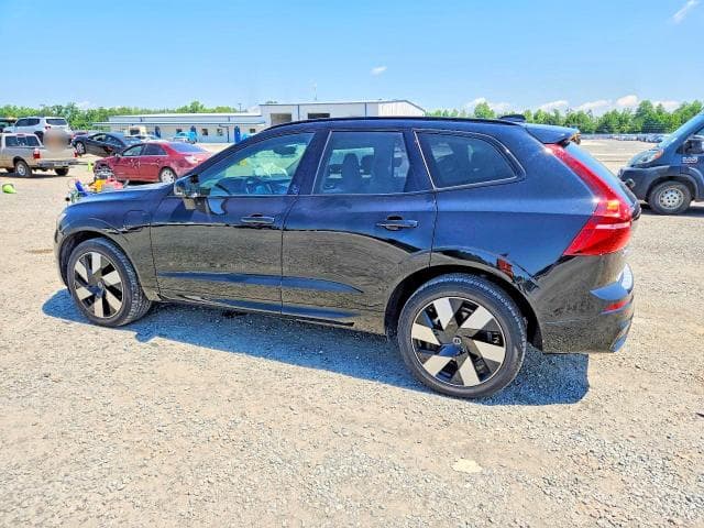 2025 VOLVO XC60 PLUS 2