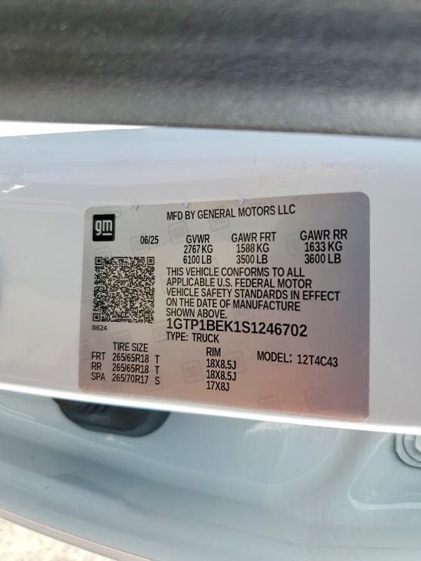 2025 GMC CANYON ELEVATION 12