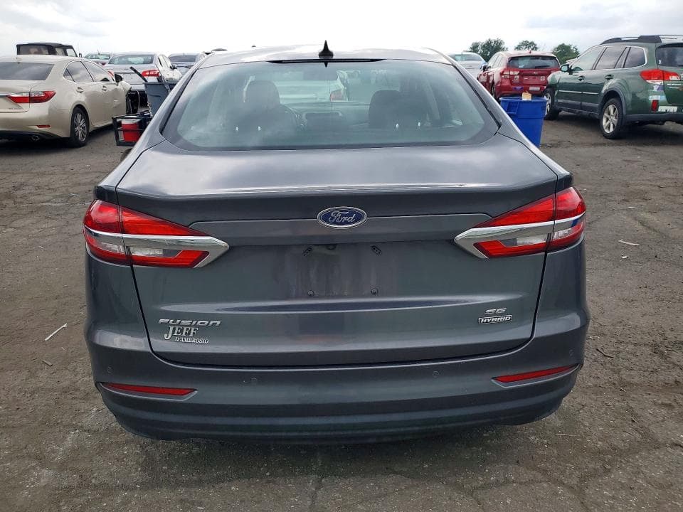 2020 FORD FUSION SE 6