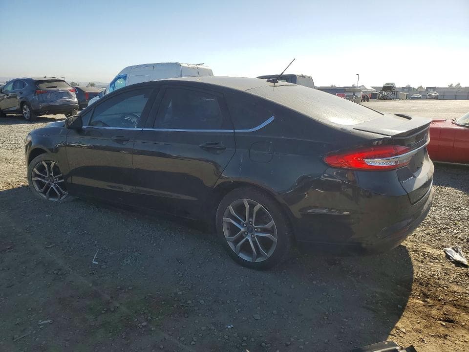 2017 FORD FUSION SE 2