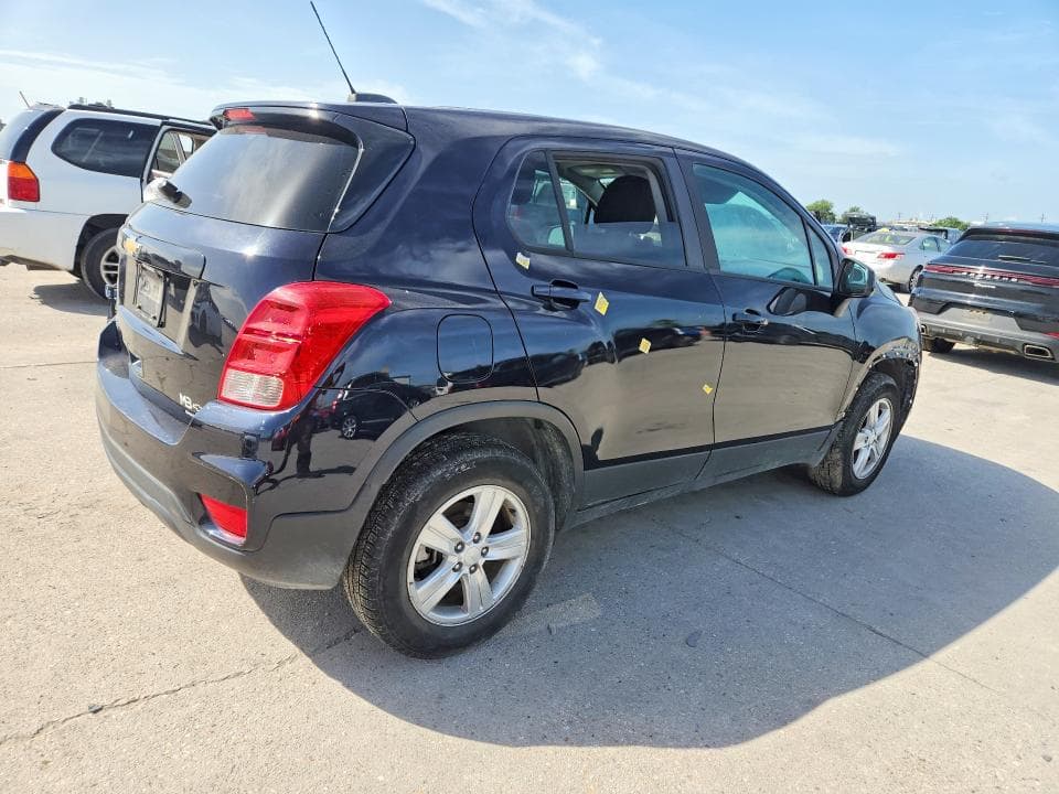 2021 CHEVROLET TRAX LS 3