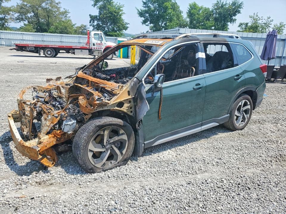 2024 SUBARU FORESTER TOURING - 1