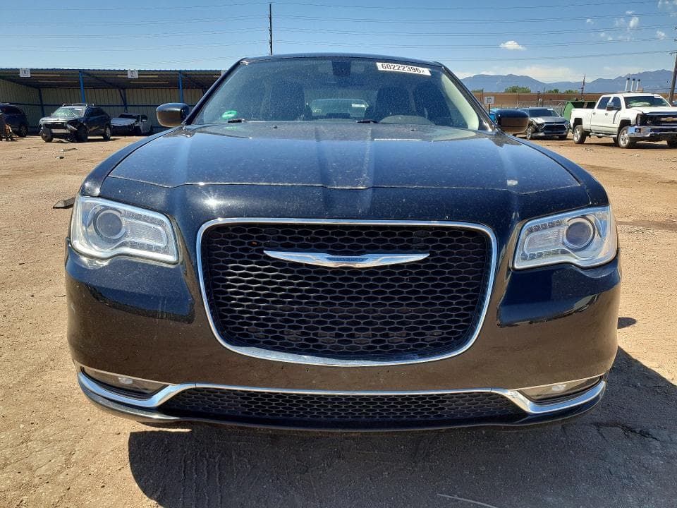 2018 CHRYSLER 300 TOURING 5