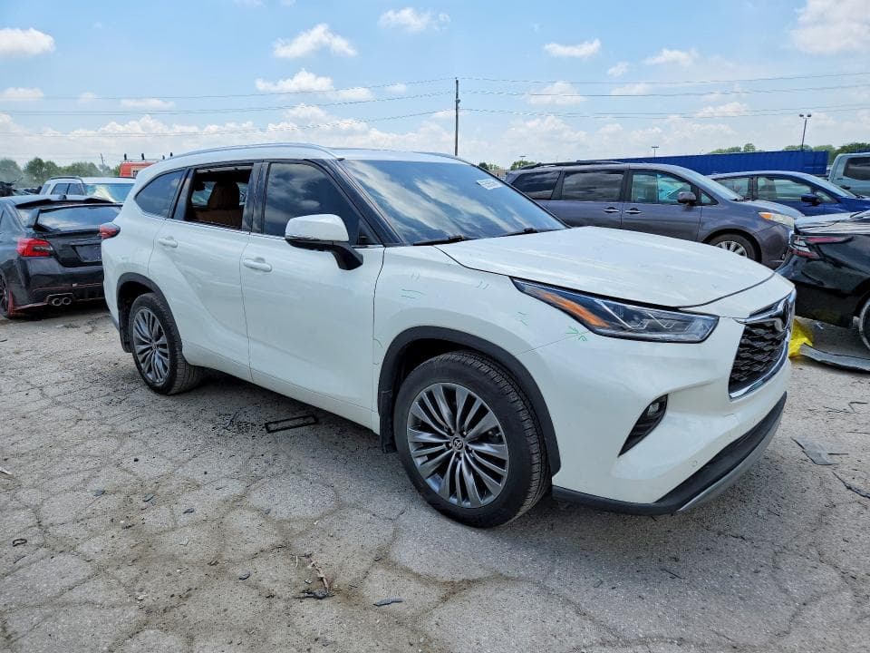 2021 TOYOTA HIGHLANDER PLATINUM 4