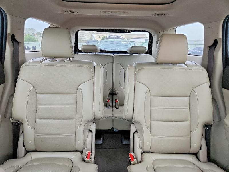 2019 GMC ACADIA DENALI 10