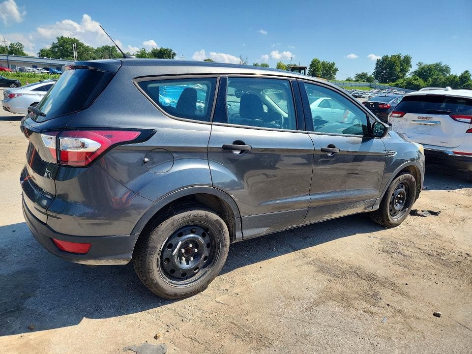 2017 FORD ESCAPE S 3