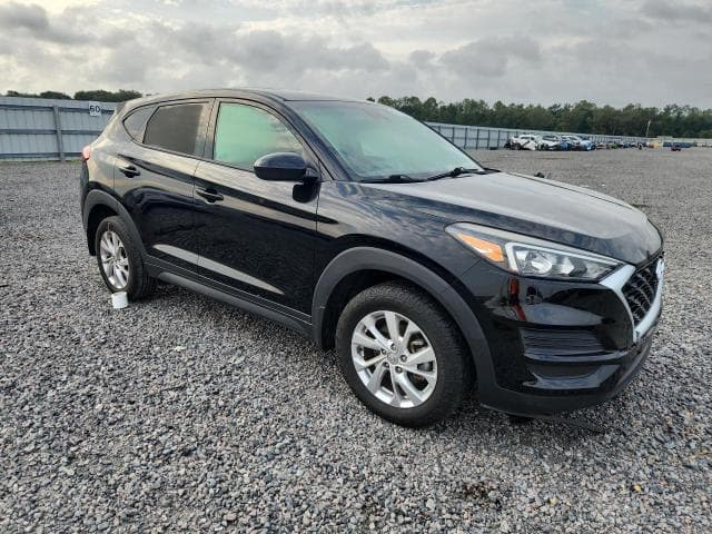 2020 HYUNDAI TUCSON SE 4