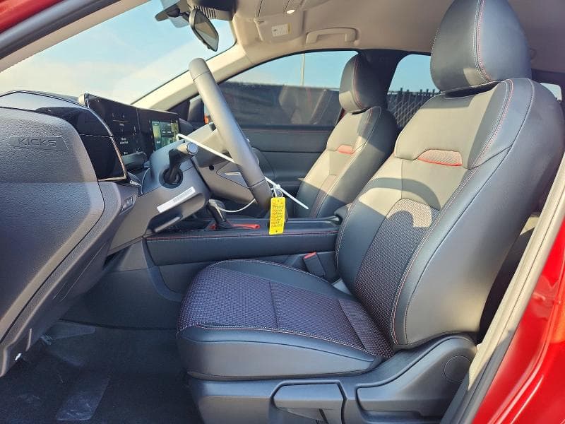 2025 NISSAN KICKS SR 7