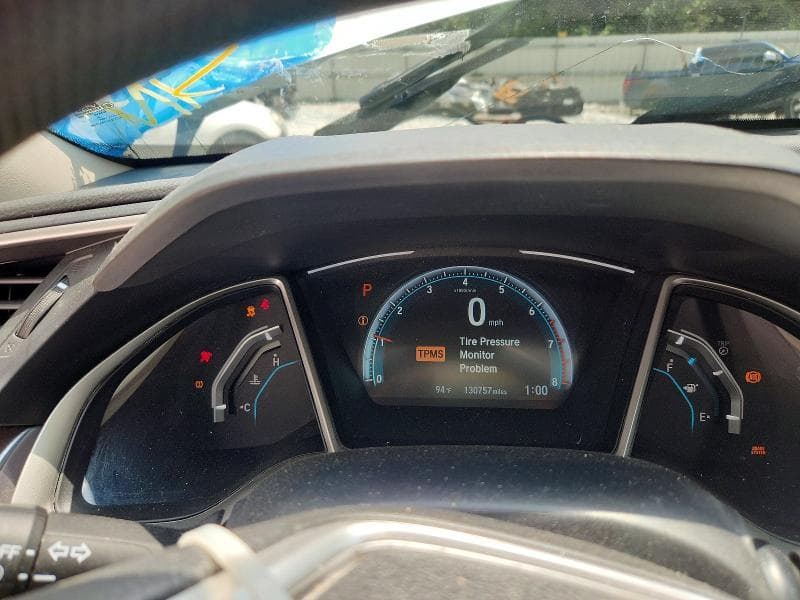 2017 HONDA CIVIC EX 9