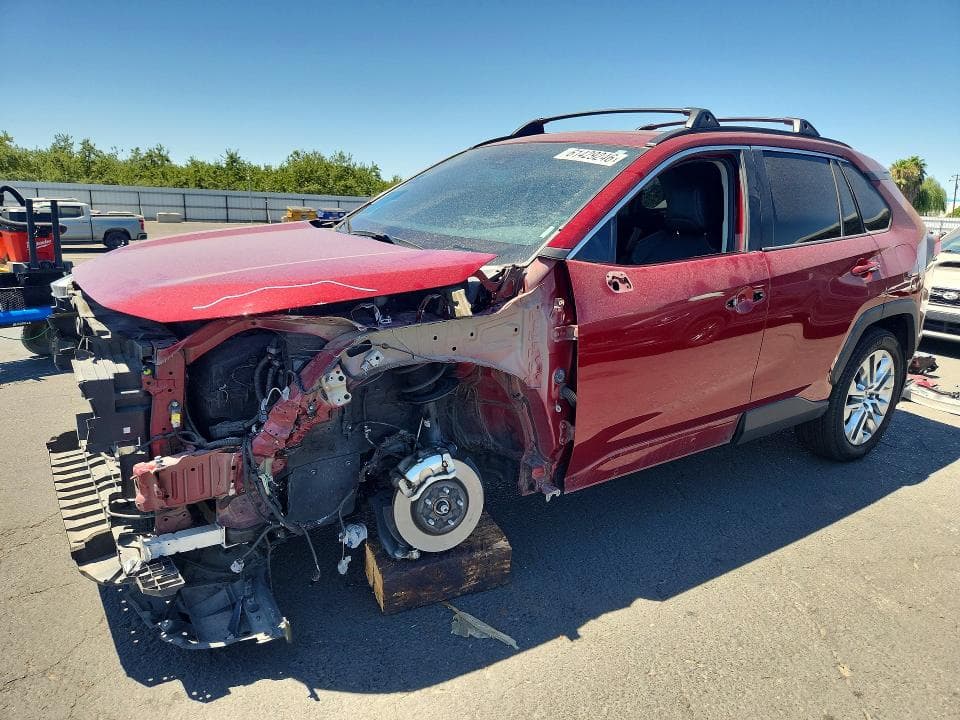 2021 TOYOTA RAV4 XLE PREMIUM - 1