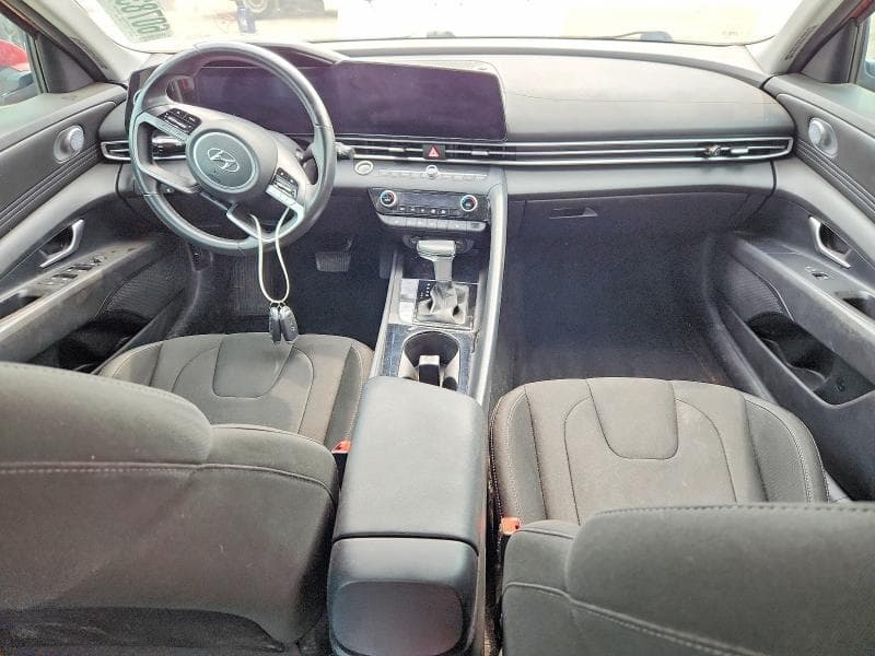 2023 HYUNDAI ELANTRA SEL 8