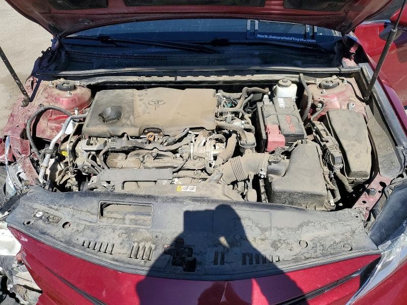 2019 TOYOTA CAMRY LE 11