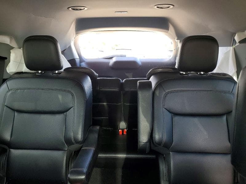2020 FORD EXPLORER XLT 10