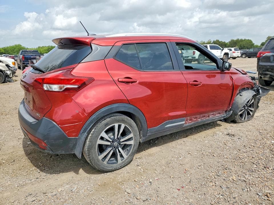 2019 NISSAN KICKS SR 3