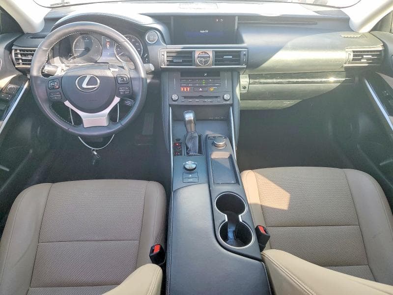 2019 LEXUS IS 300 8