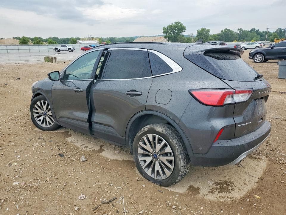 2020 FORD ESCAPE TITANIUM 2