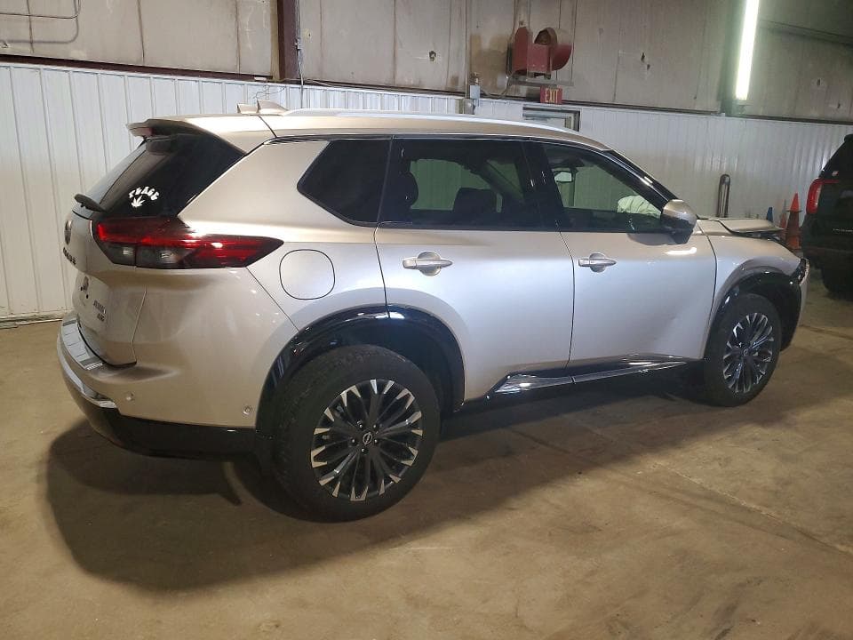 2025 NISSAN ROGUE PLATINUM 3