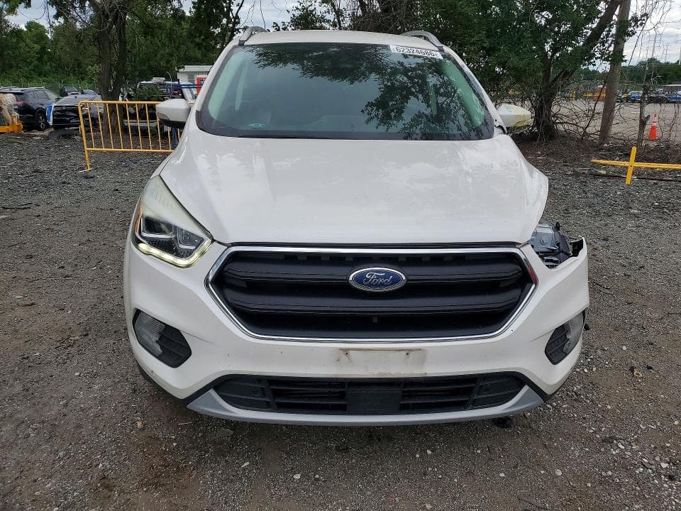 2017 FORD ESCAPE TITANIUM 5