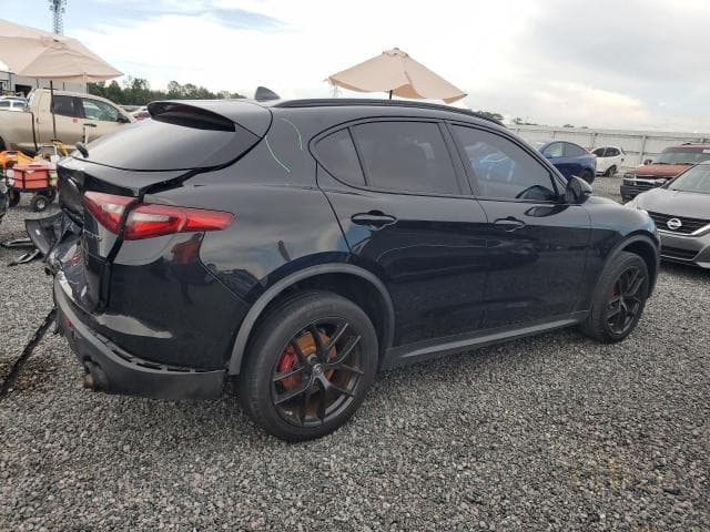 2019 ALFA ROMEO STELVIO 3