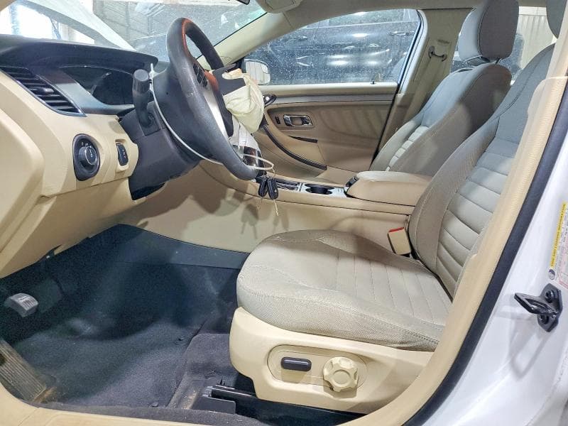 2018 FORD TAURUS SE 7