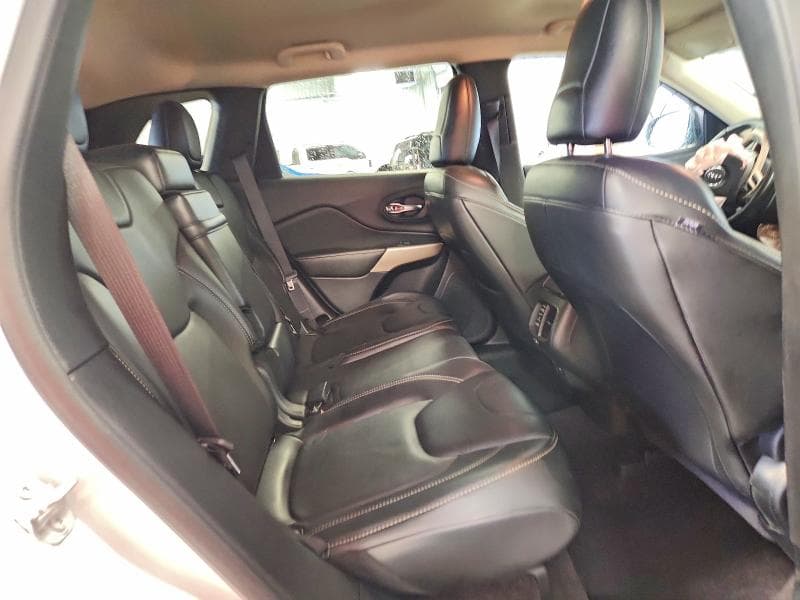 2018 JEEP CHEROKEE LIMITED 11