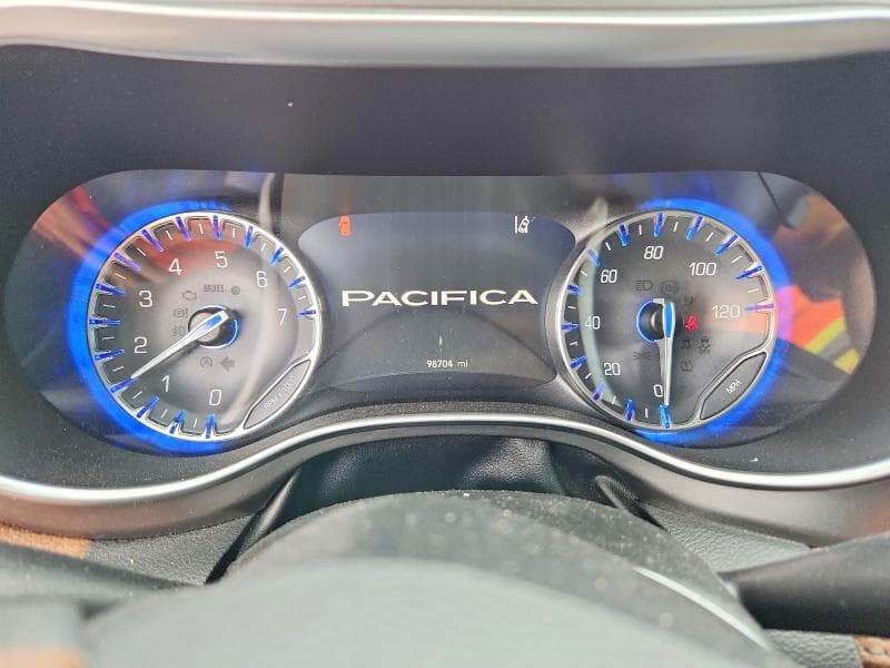 2020 CHRYSLER PACIFICA LIMITED 9