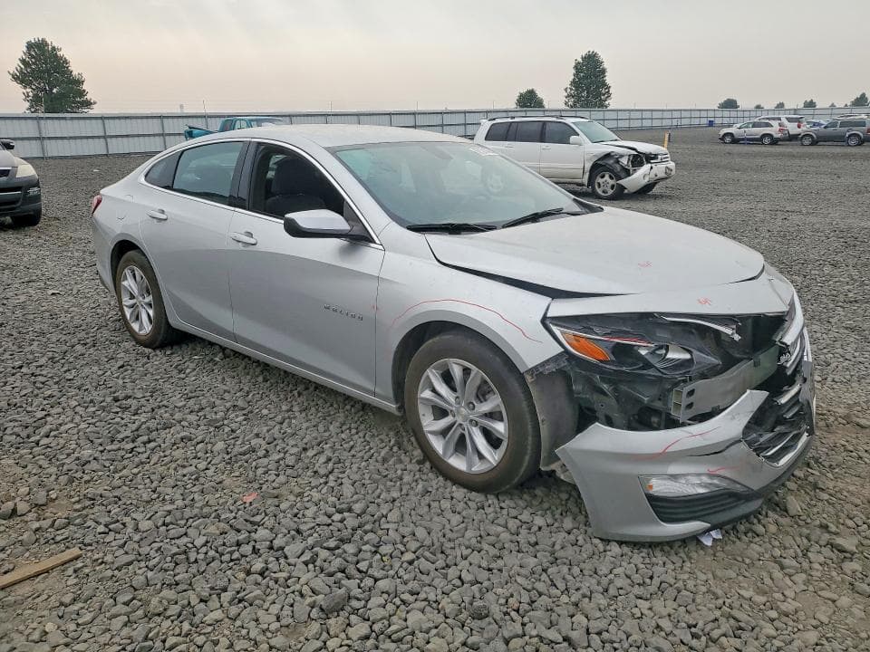2022 CHEVROLET MALIBU LT 4