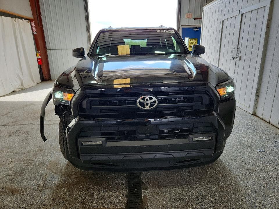 2026 TOYOTA 4RUNNER SR5 5